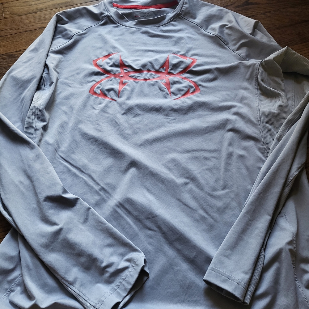 Under Armour Men's Gray Long Sleeve Shirt